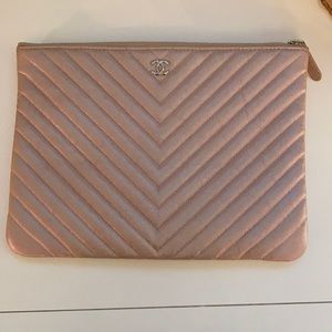 Chanel Medium O Case